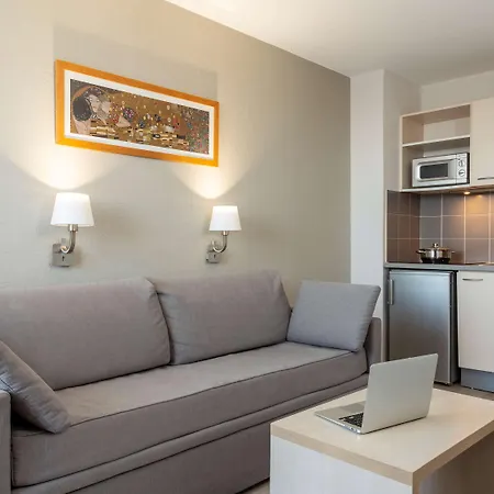 Adagio Access Apartahotel